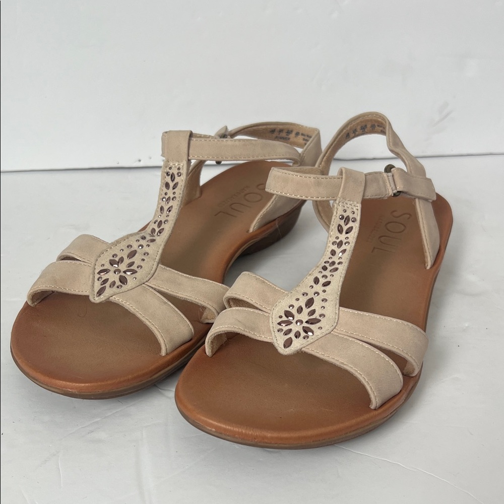 SOUL Naturalizer Women's Summer Strappy Flat Sandals, size 11 🍒